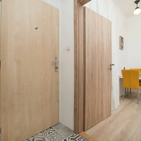 Brand New Studio In Zizkov 아파트 프라하