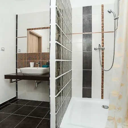 Brand New Studio In Zizkov * 프라하